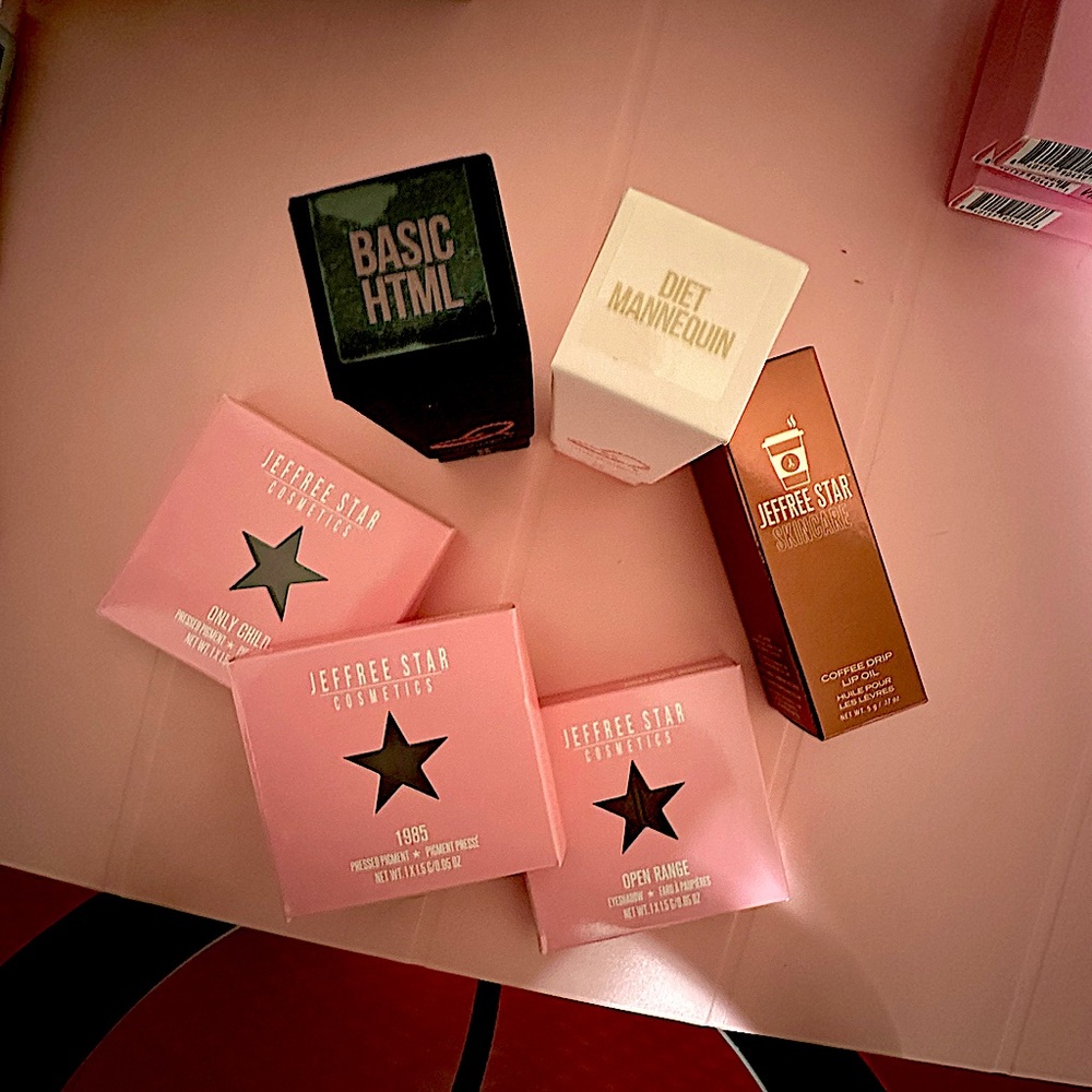 Jeffree star bundle
